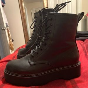 Steve Madden combat boots